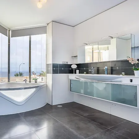 Olbia Charming Dreamview With Jacuzzi Дом отдыха